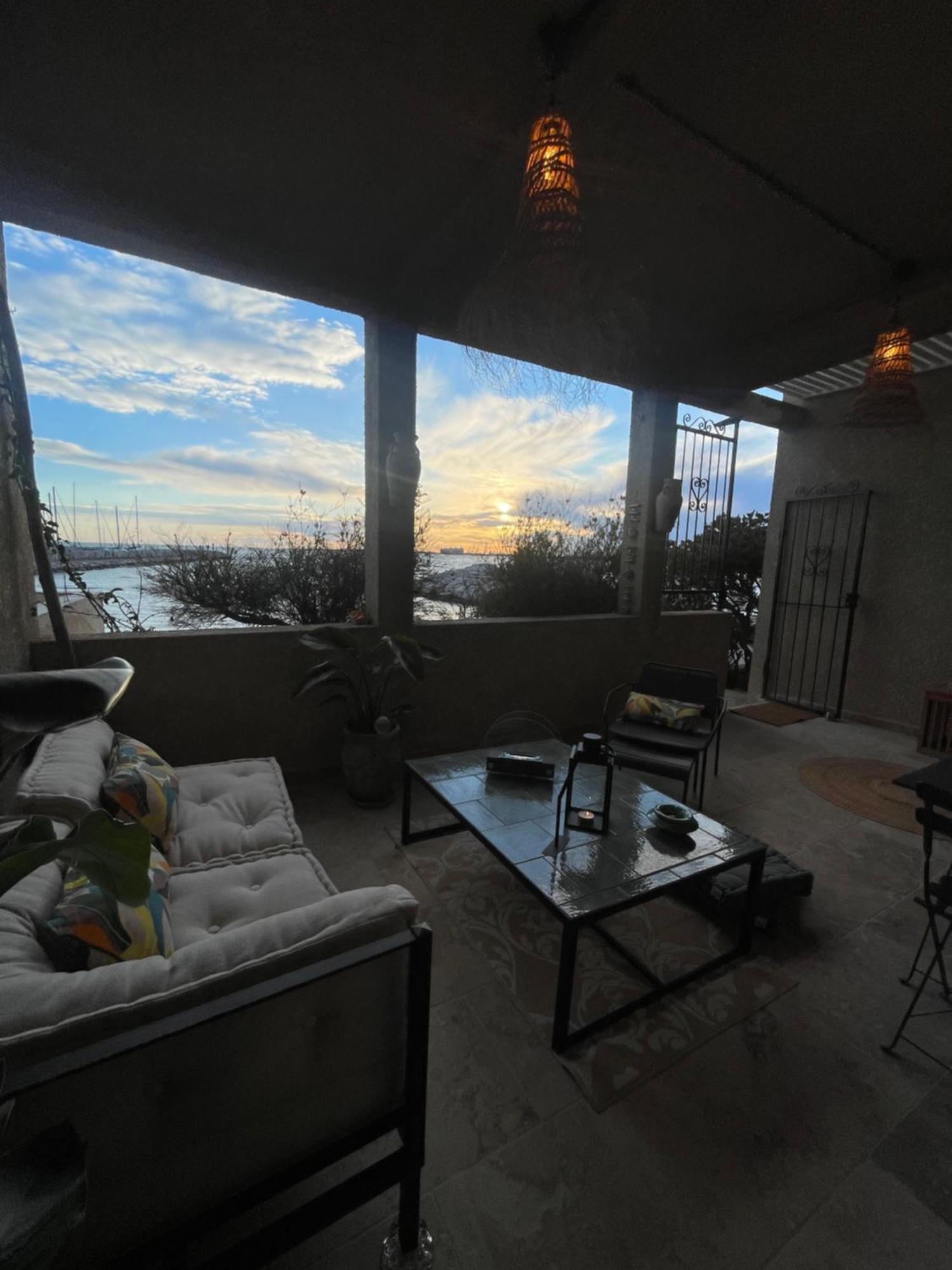 Appartement En Bord De Mer Fos-sur-Mer Luaran gambar
